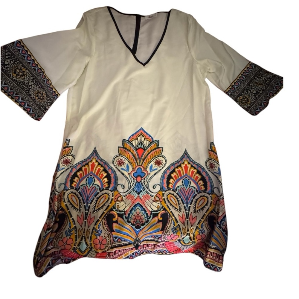 Bohemian Embroidered Tunic Top - V-Neck Size L | NWOT